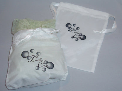 The Lather Cloth™ – Single w/ Pouch
