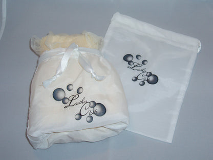 The Lather Cloth™ – Single w/ Pouch