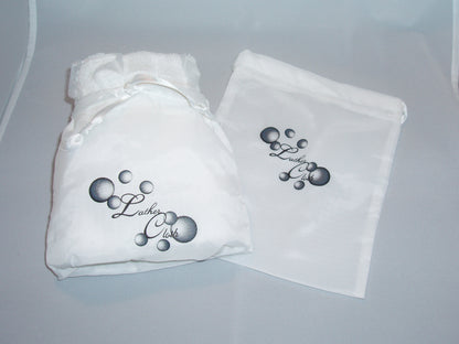 The Lather Cloth™ – Single w/ Pouch